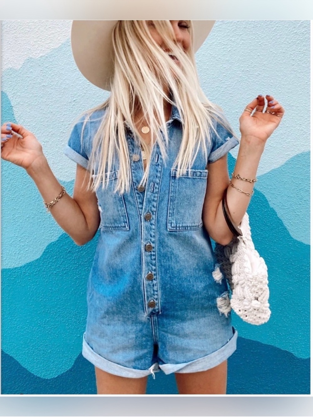Show Me Your Mumu Denim Range Romper Size Large Chambray Blue Distressed Casual